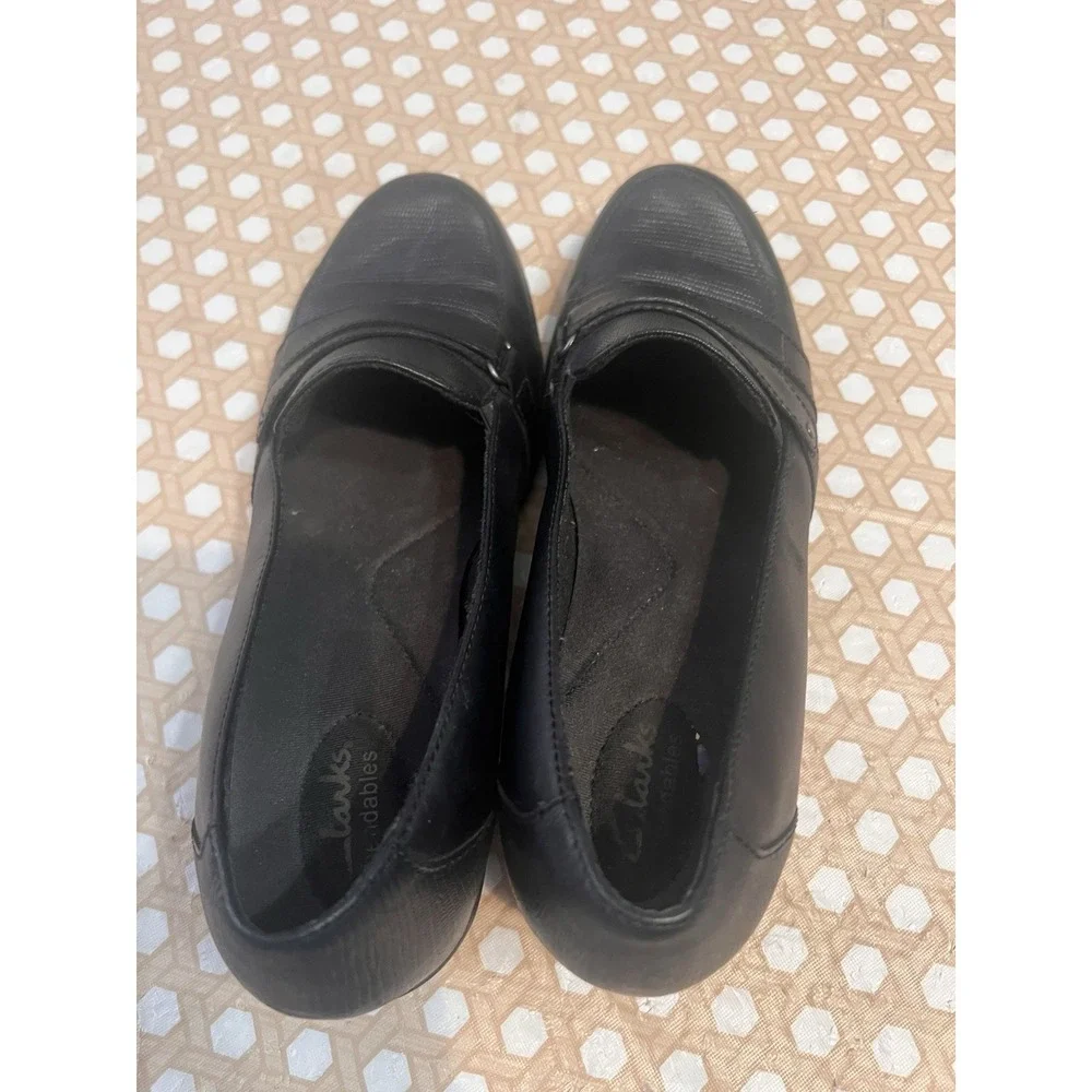 Clarks Bendable Leather Pumps Black Size 10M